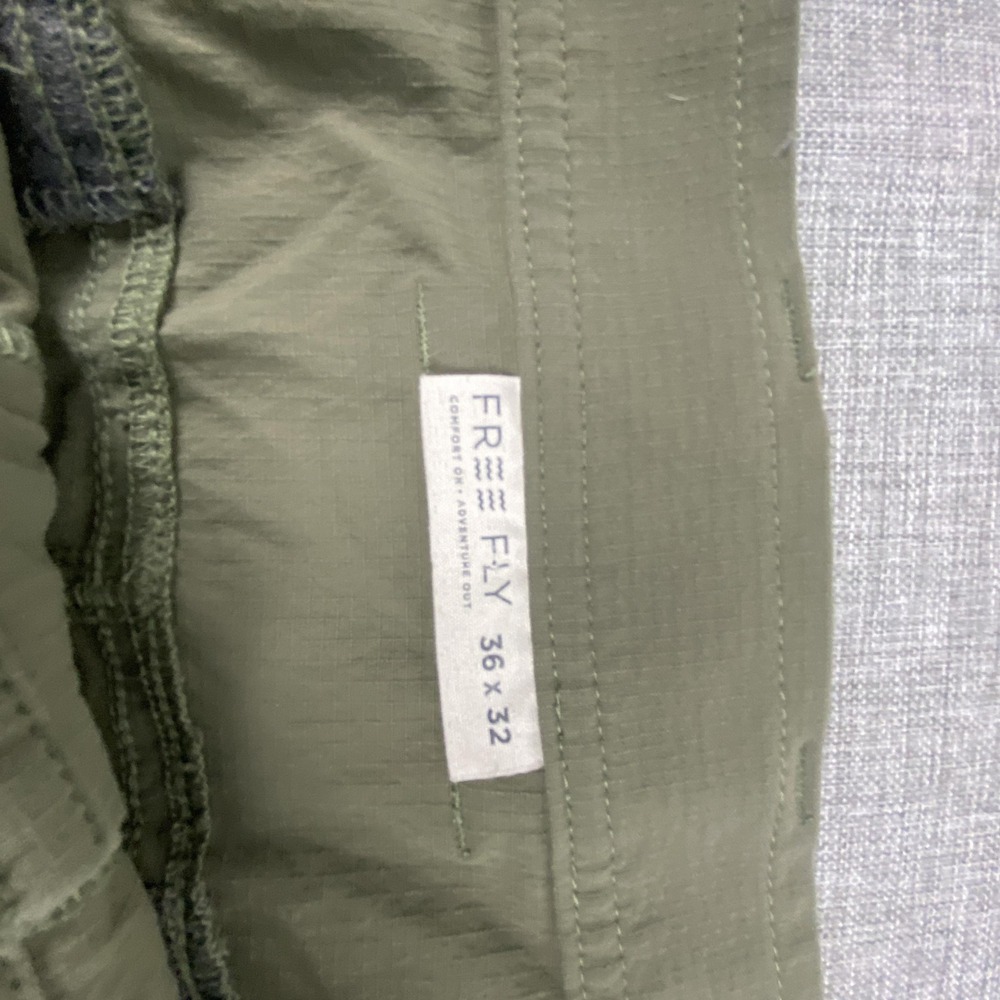 Free Fly Pants Mens 36x32 Green Nylon Khakis Lightweight Stretch Travel - Picture 9 of 12